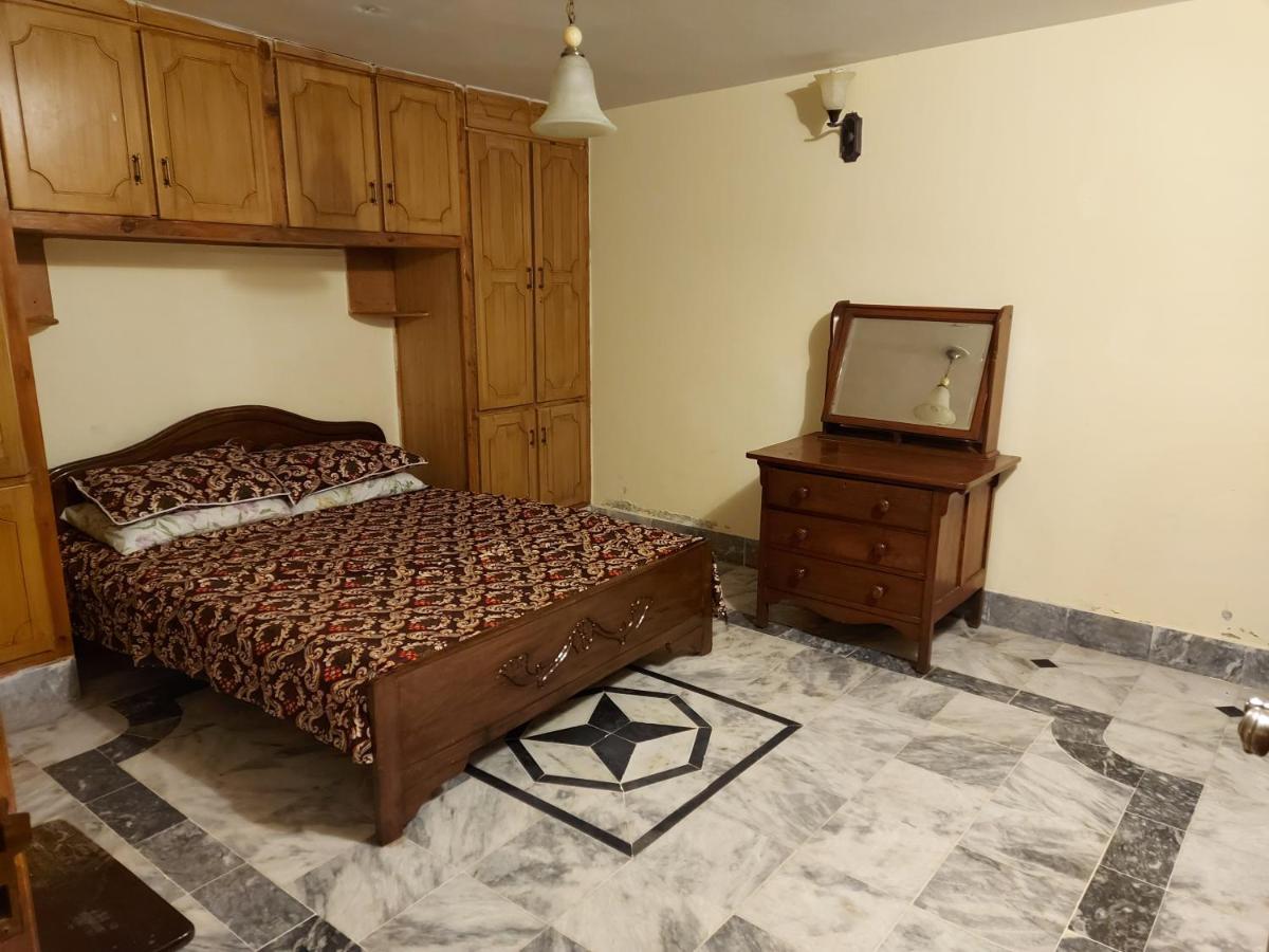 Hotel Shahrukh Heights Murree Exterior foto
